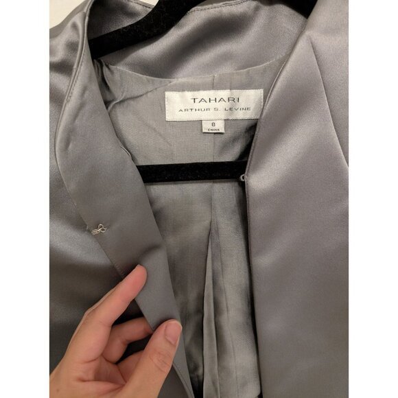 Tahari ASL Silver Blazer Size 8 holiday party quiet luxury office - Picture 7 of 9
